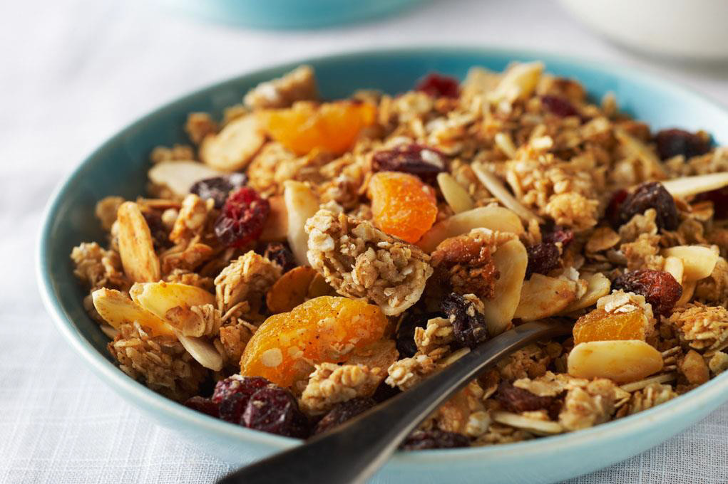 Homemade Granola | Edmonds Food Bank